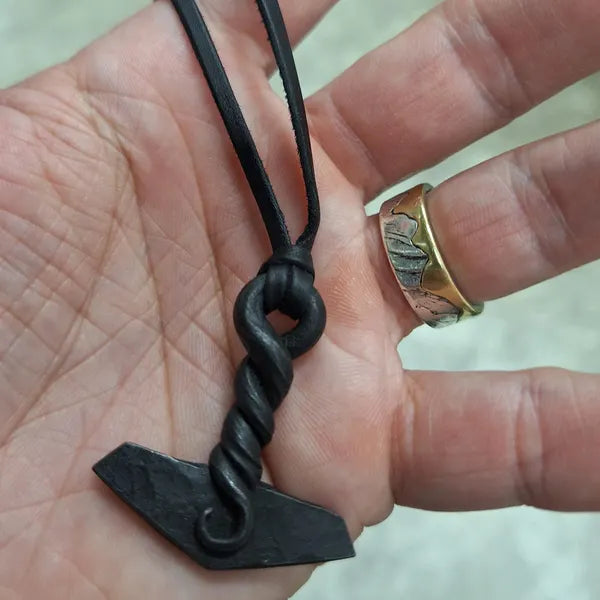 50%OFF💥-Yggdrasil Thor’s Hammer Pendant