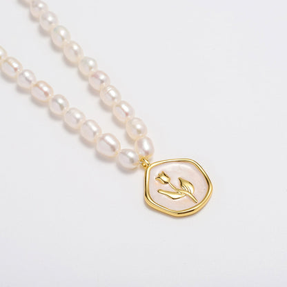 Rose Pendant Necklace