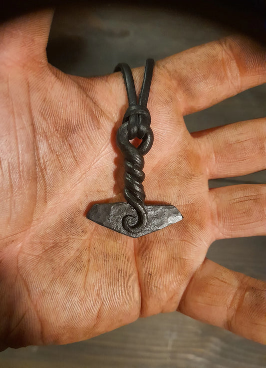 50%OFF💥-Yggdrasil Thor’s Hammer Pendant
