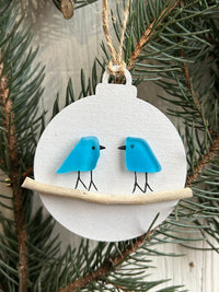 2 BIRDS