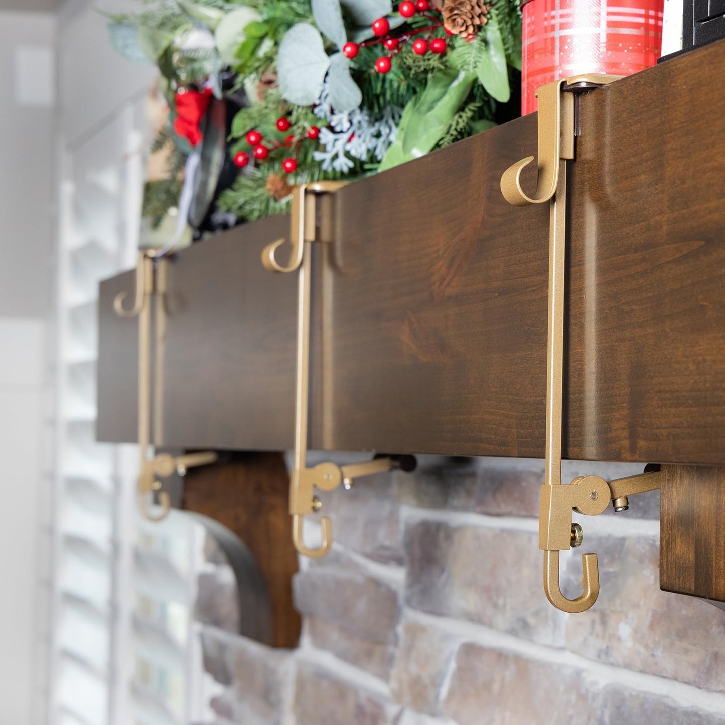 💐Home Fireplace Stocking and Garland Hanger💐