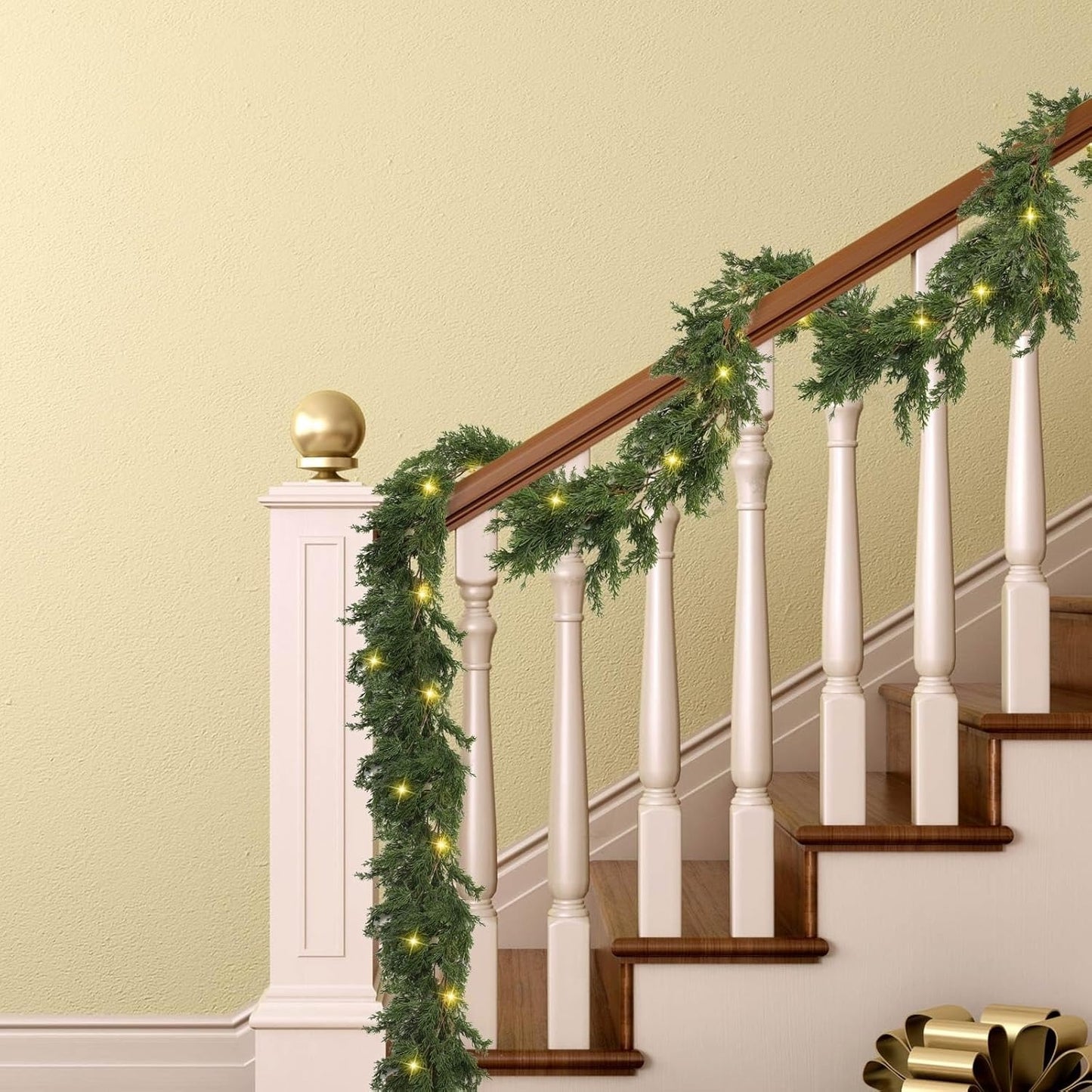 Wispy Willow Artificial Christmas Garland